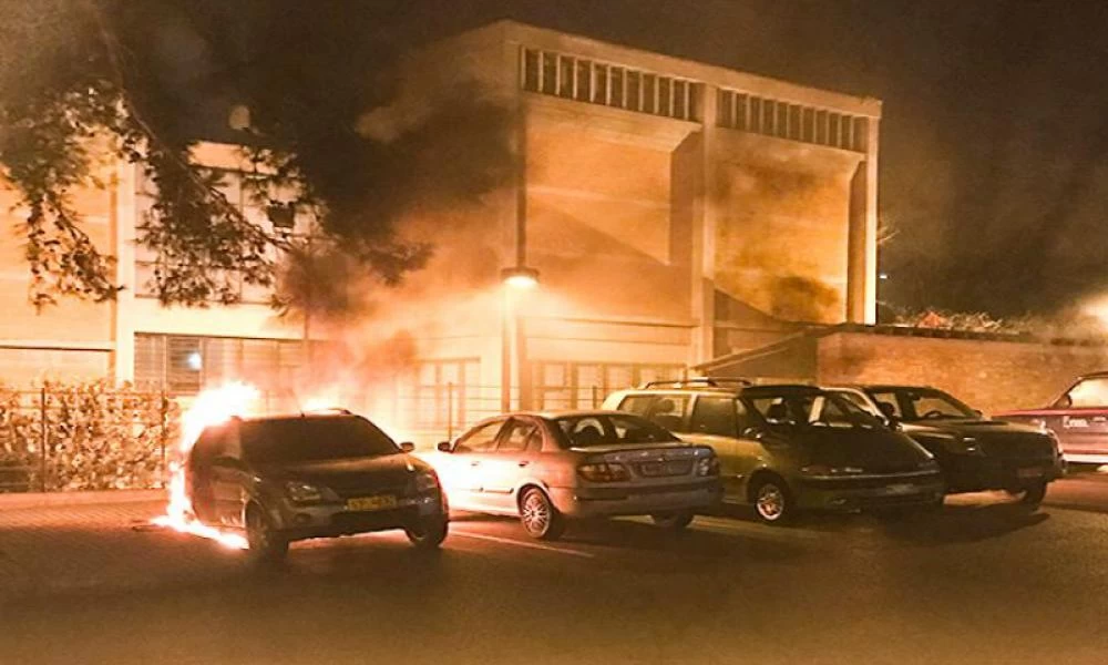Θεσσαλονίκη: Ακόμα μια νύχτα με εμπρησμούς αυτοκινήτων